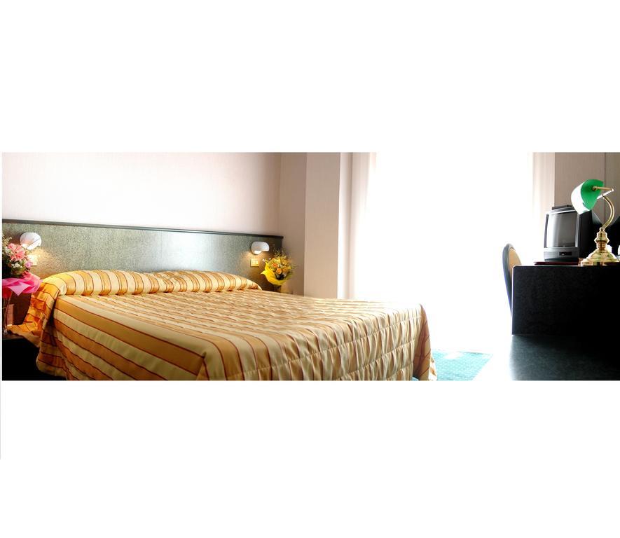 Hotel Capri Bardolino 3S 객실 사진